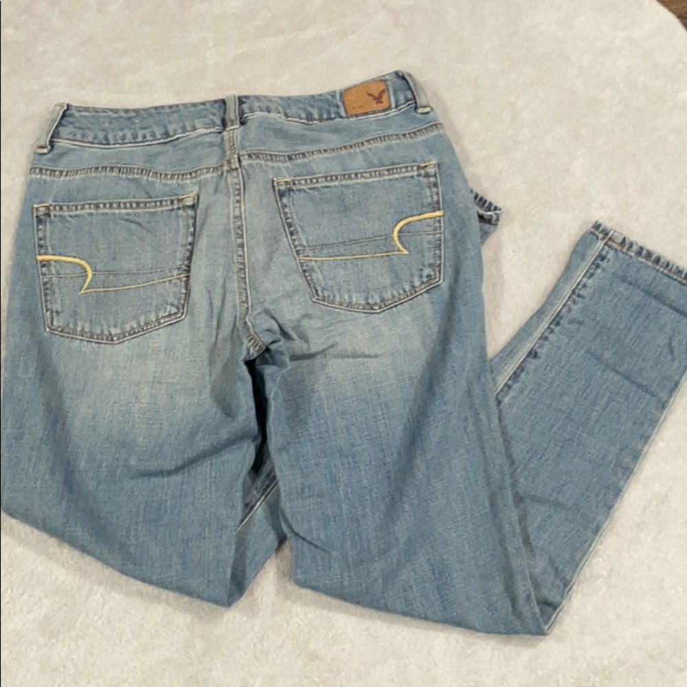 🌟 AE medium washed Boyfriend Jeans - Picture 2 of 2